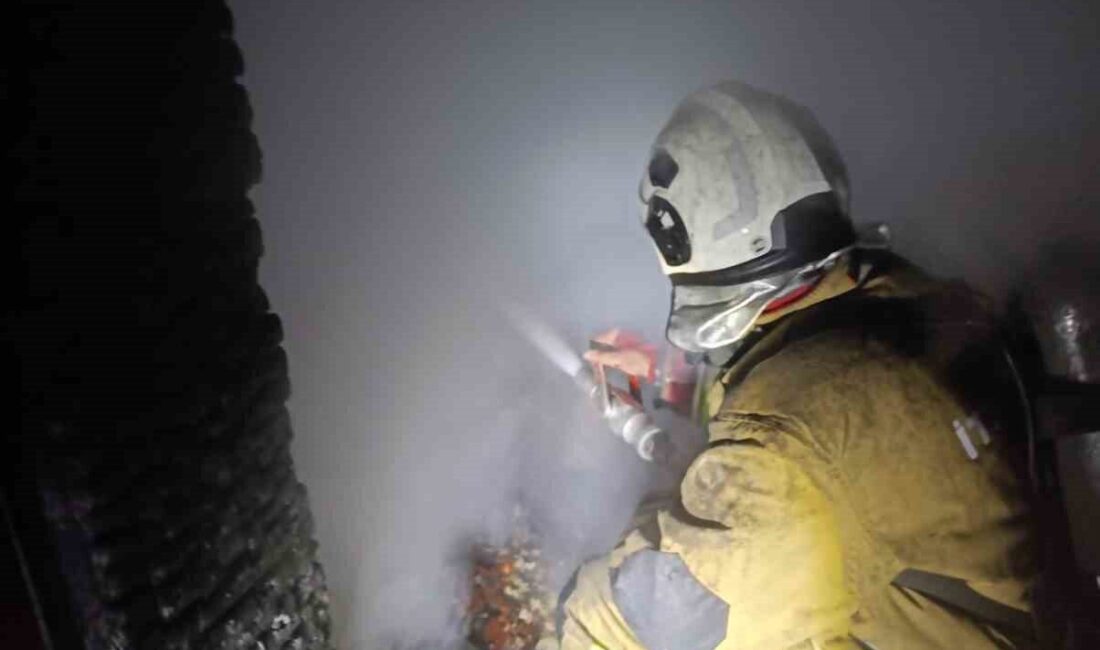 Hatay’ın Reyhanlı ilçesinde çıkan ev yangını kısa sürede kontrol altına