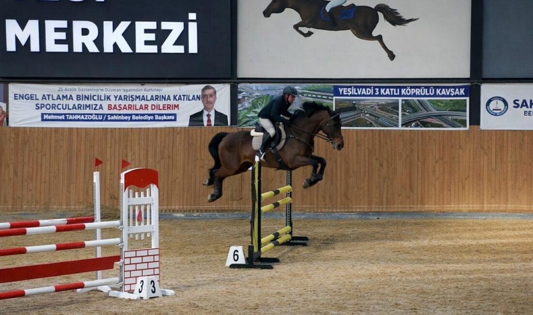 Şahinbey Belediyesi ile Türkiye Binicilik Federasyonu iş birliğinde düzenlenen Engel