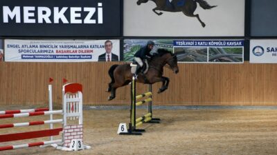 Şahinbey Belediyesi ile Türkiye Binicilik Federasyonu iş birliğinde düzenlenen Engel