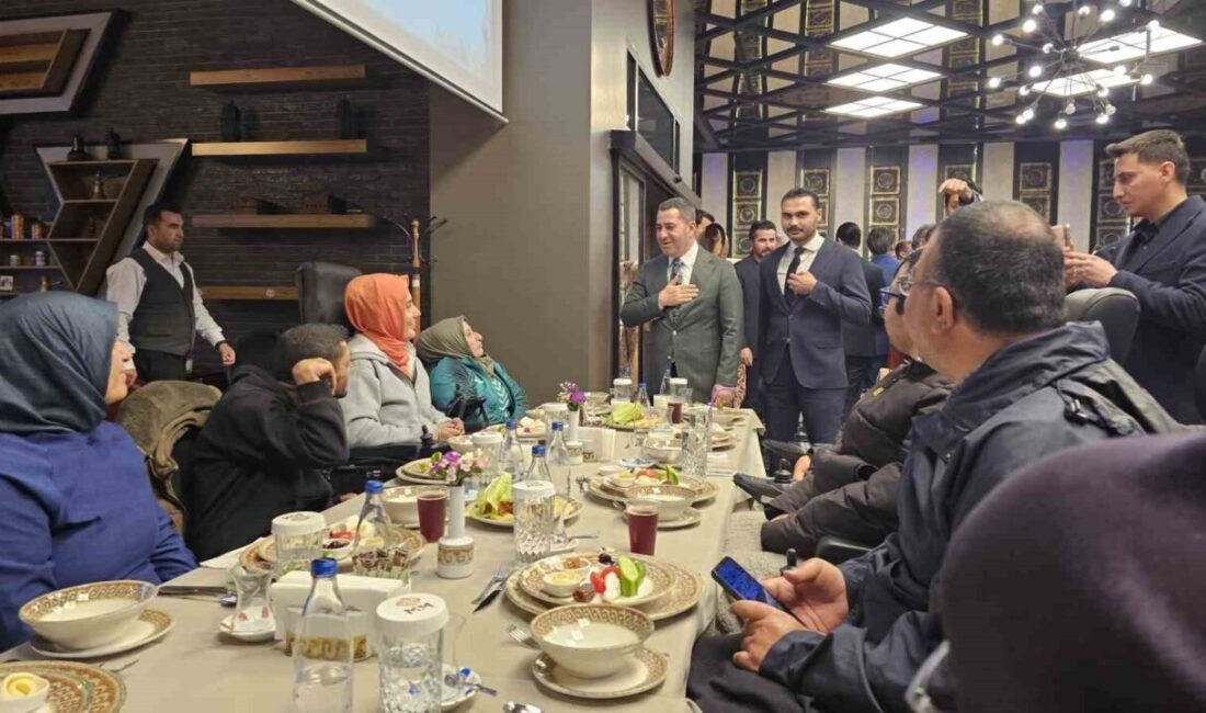 AK Parti Gaziantep Millevtekili Bünyamin Bozgeyik, Büyükşehir Belediyesi evsahipliğinde, Amatör