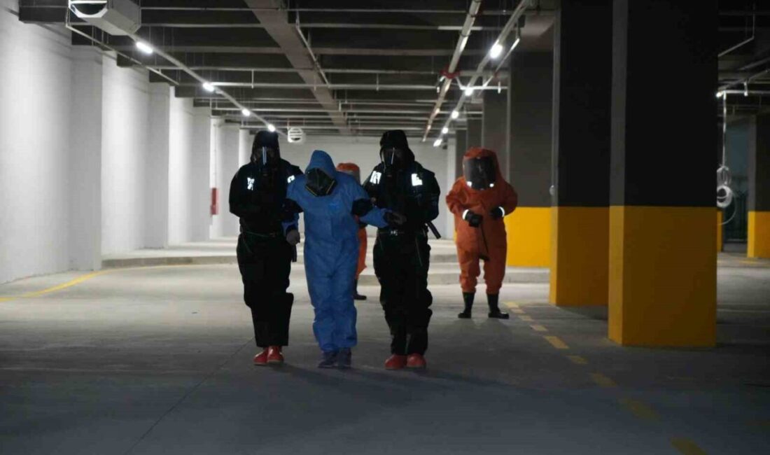 Samsun Şehir Hastanesi’nde gerçekleştirilen kimyasal, biyolojik, radyolojik, nükleer (KBRN) tatbikatında