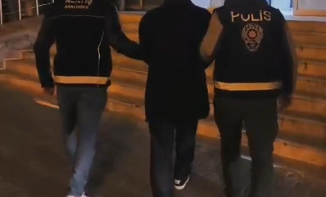 Şanlıurfa’da hakkında yakalama kararı ve çeşitli suçlardan kesinleşmiş hapis cezası