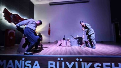 Manisa’nın Sarıgöl ilçesinde, İstiklal Marşı’nın kabulünün 105. yılı ve Mehmet