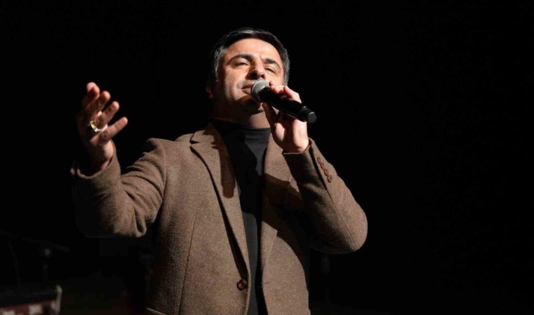 Düzce Belediyesi, Ramazan etkinlikleri kapsamında tasavvuf müziği sanatçısı Sedat Uçan’ı