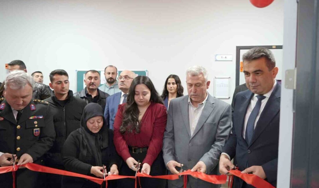 Pençe Kilit Harekatı’nda görevliyken şehit düşen Piyade Teğmen Ramazan Günay’ın