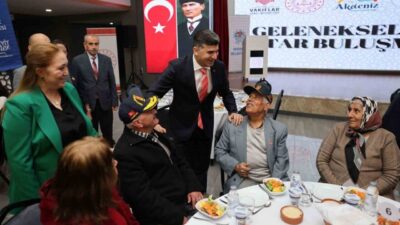 Mersin’in Akdeniz ilçesinde düzenlenen ’Geleneksel Vakıf İftar Buluşmaları’ programında şehit