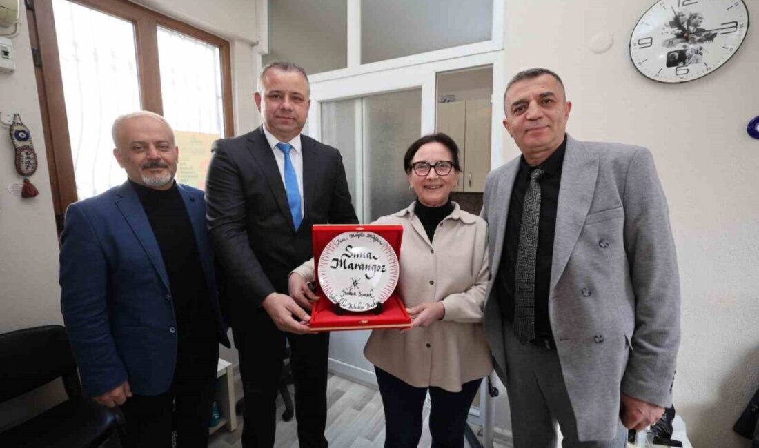 Şehzadeler Belediye Başkanı Hakan Şimşek, 8 Mart Dünya Kadınlar Günü