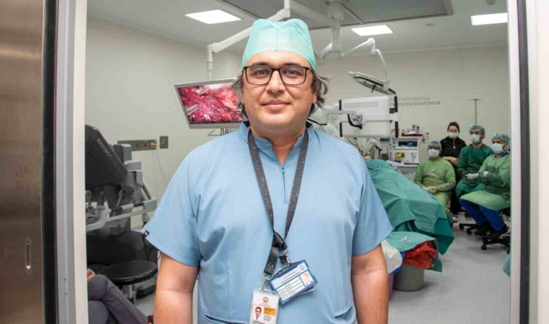 Selçuk Üniversitesi Tıp Fakültesi Hastanesinde robotik cerrahi teknolojisi, göğüs cerrahisi