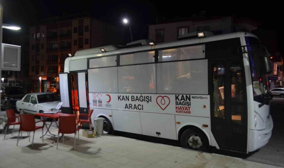 Ramazan ayında azalan kan stoklarını desteklemek amacıyla Selendi’de mobil kan