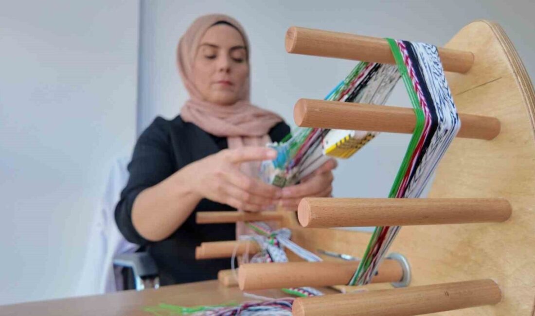 Siirt Olgunlaşma Enstitüsünde usta öğreticiler Filistin direnişine destek için Filistin