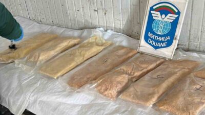 Edirne Kapıkule Sınır Kapısı’na gelmeye çalışan bir tırın, üst torpido