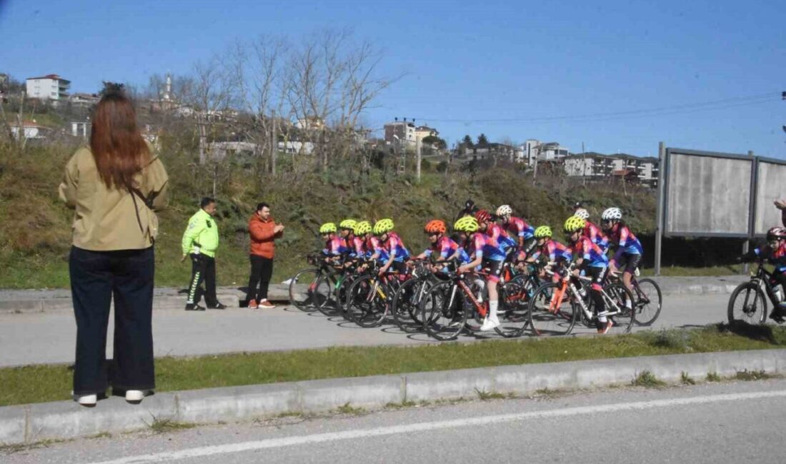 Sinoplu genç bisikletçiler, gerçekleştirdikleri antrenmanlarla Türkiye Kupası 2. Etap Puanlı