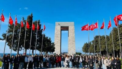 Sinop’un Ayancık ilçesinde öğrenim gören 38 kişilik lise öğrencisi kız