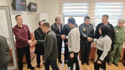 Şırnak Şerafettin Elçi Havalimanında Ramazan Bayramı nedeniyle bayramlaşma töreni düzenlendi.