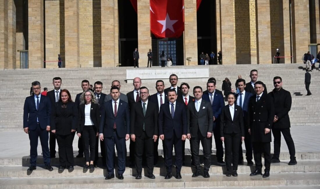 Çanakkale Savaşları Gelibolu Tarihi Alan Başkanı İsmail Kaşdemir ve beraberindeki