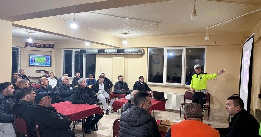 Kütahya İl Emniyet Müdürlüğü Trafik birimleri tarafından “Bir Kural Bir