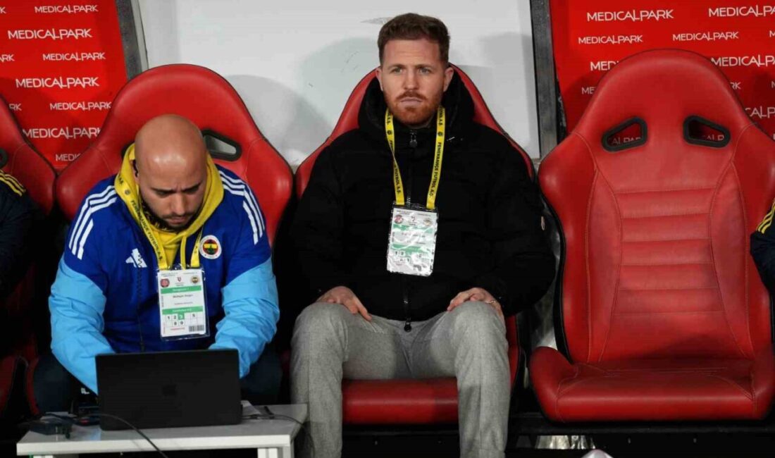 Fenerbahçe Teknik Direktörü Domenico Tedesco, son oynadıkları Samsunspor maçı 11’ine