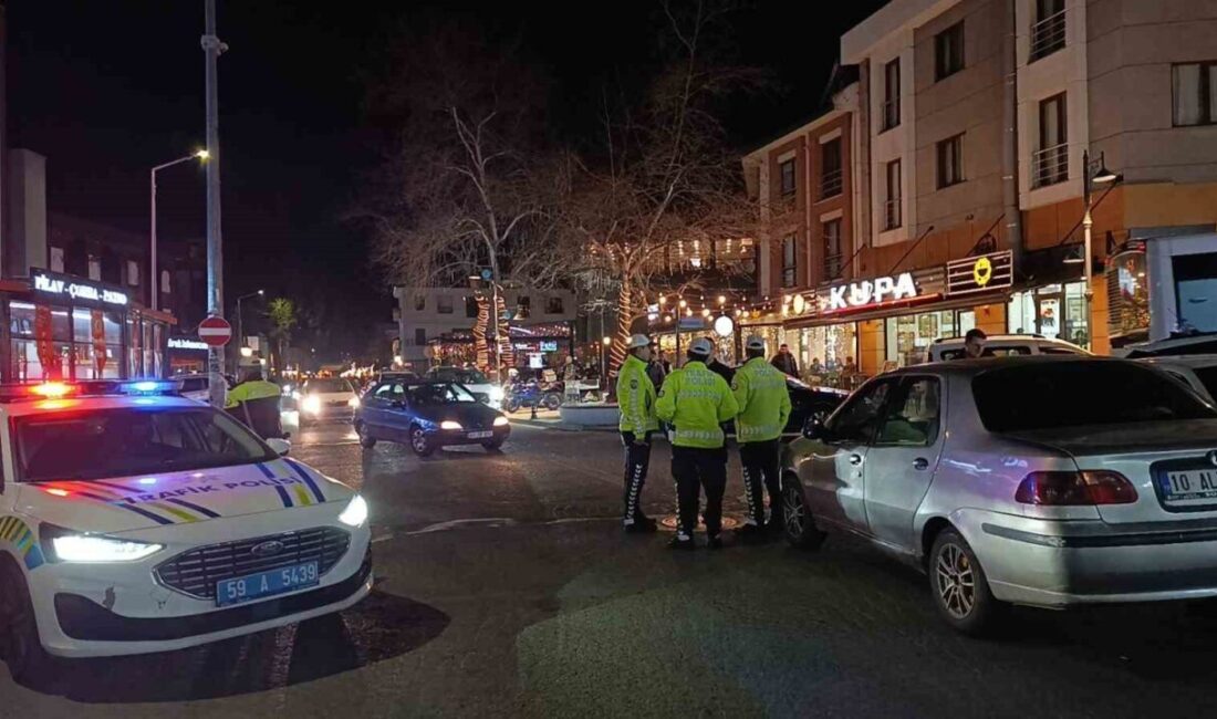 Tekirdağ’ın Süleymanpaşa ilçesinde polis ekiplerinin “Dur” ihtarına uymayan bir sürücü,