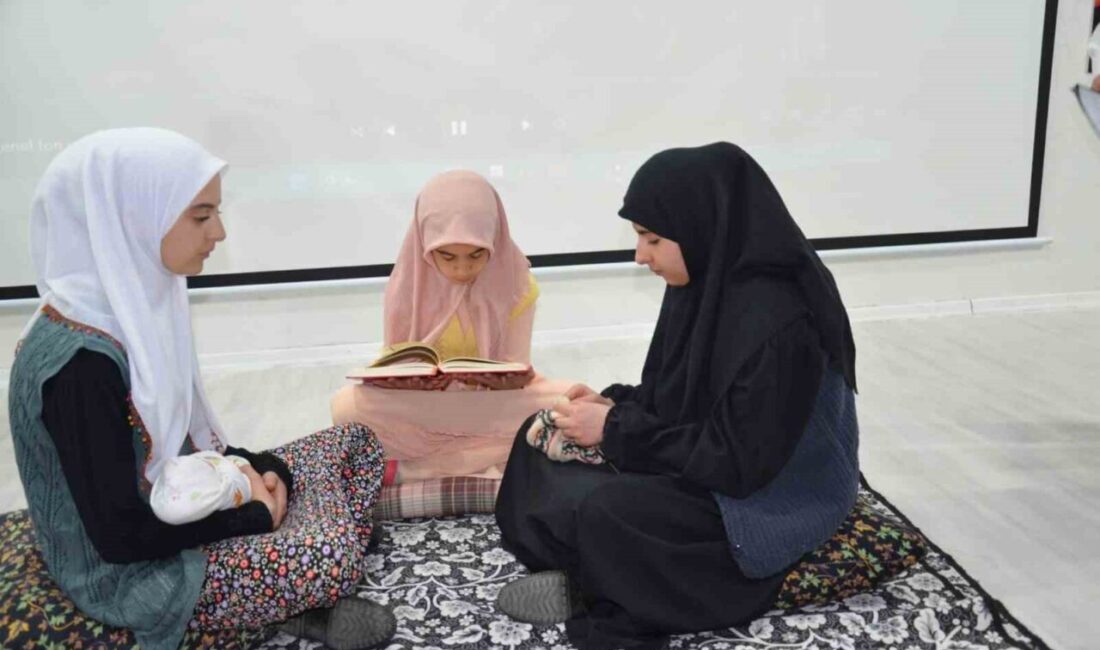 Erzincan’ın Tercan ilçesinde, 12 Mart İstiklal Marşı’nın kabulü ve Mehmet