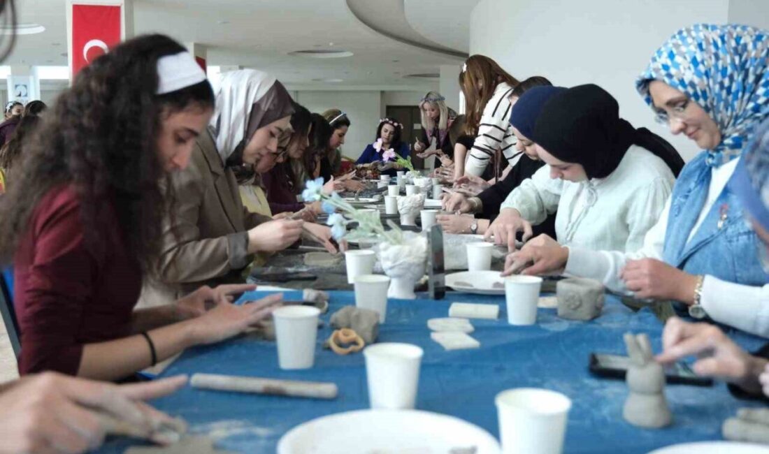 Tokat Gaziosmanpaşa Üniversitesinde 8 Mart Dünya Kadınlar Günü dolayısıyla kadınlar