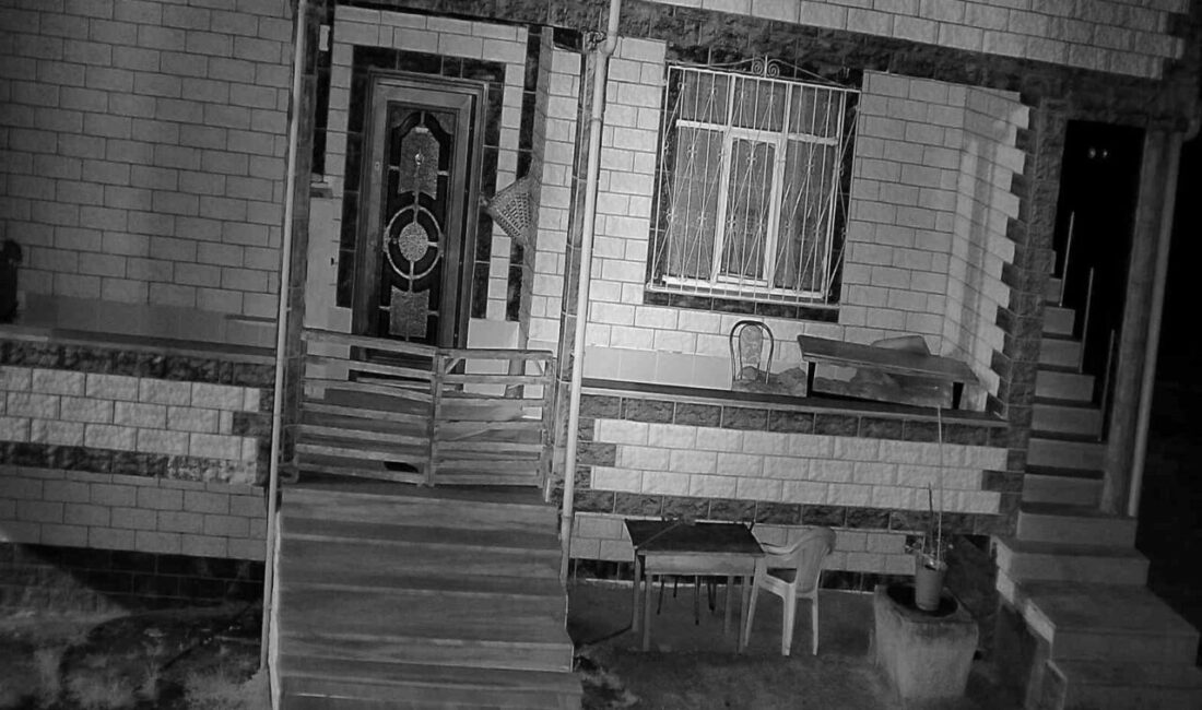 Tokat’ın Niksar ilçesinde meydana gelen deprem çevre illerden de hissedilirken,