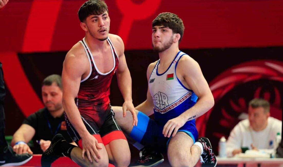 U23 Avrupa Güreş Şampiyonası’nda serbest stilde Tolga Özbek bronz madalya