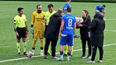 Trabzon’da 8 Mart Dünya Kadınlar Günü dolayısıyla oynanan Maçka Belediyespor-Ortahisar