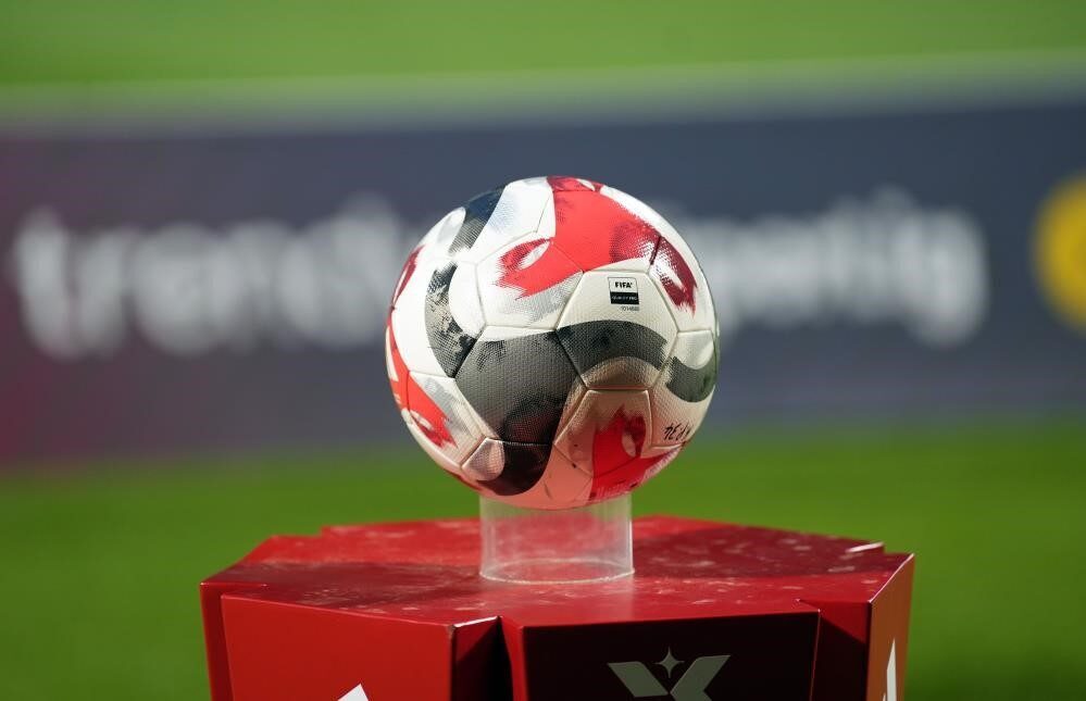 Trendyol Süper Lig’de 25. hafta, yarın oynanacak iki karşılaşmayla başlayacak.