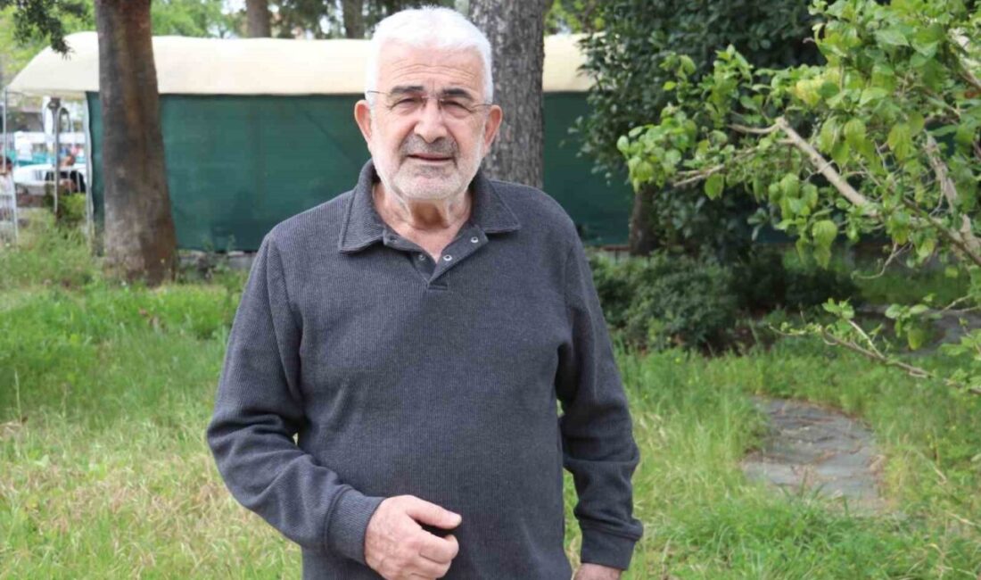 Türk Halk Müziği Sanatçısı Esat Kabaklı, 18 Mart Çanakkale Zaferi