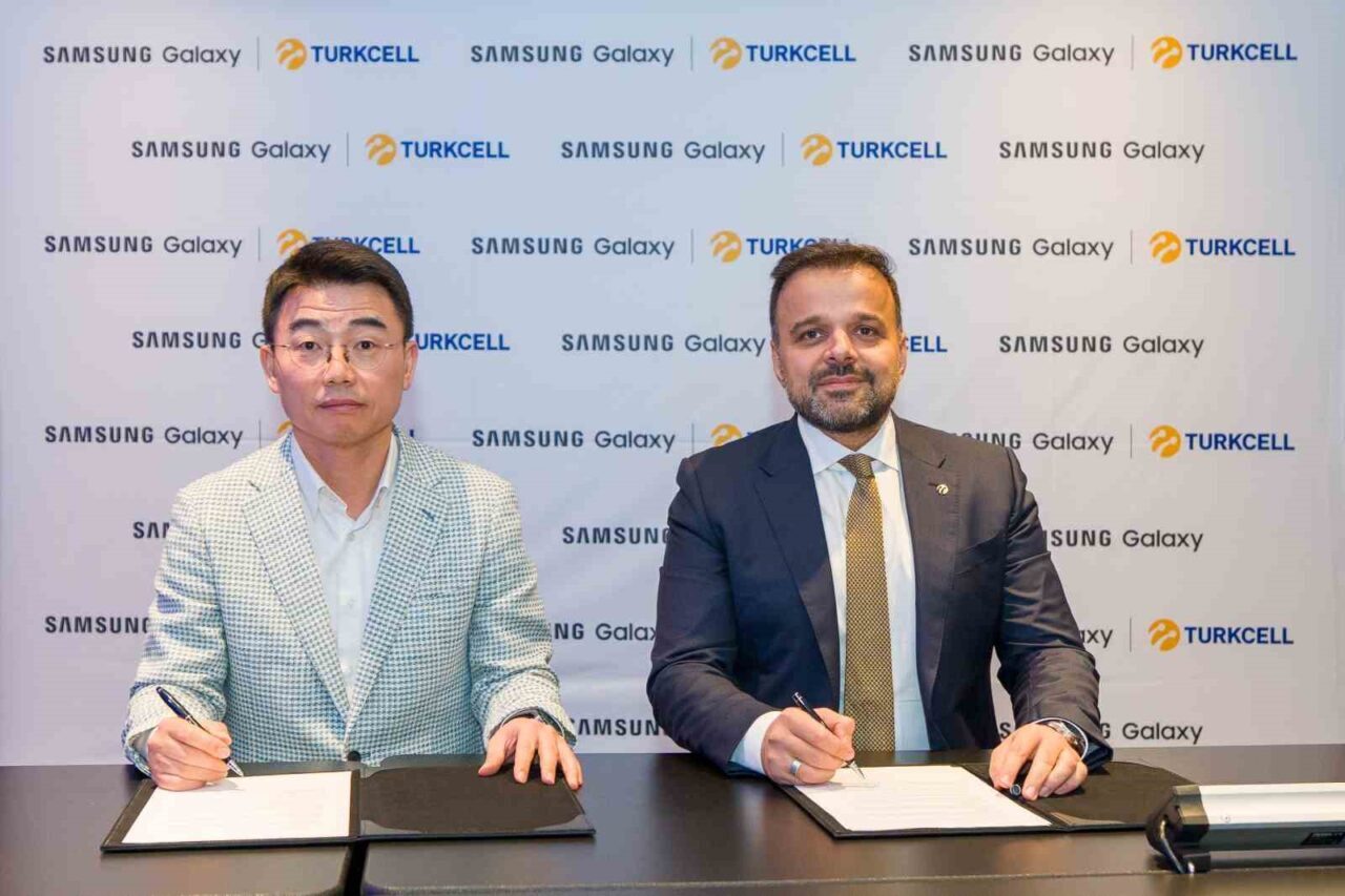 Türkiye 5G için gün sayarken, Turkcell 5G erişimini yaygınlaştırmak üzere