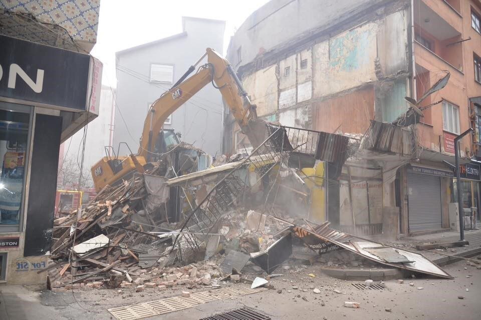 Sinop’un Türkeli ilçesinde şehir estetiğini bozan ve vatandaşlar için güvenlik