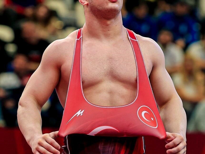 U23 Avrupa Güreş Şampiyonası’nda grekoromen stil 87 kiloda mindere çıkan