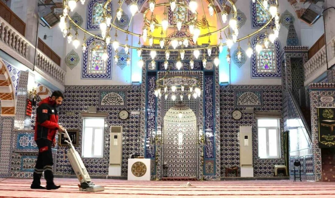 Ümraniye Belediyesi, vatandaşların ibadetlerini daha temiz, sağlıklı ve huzurlu bir