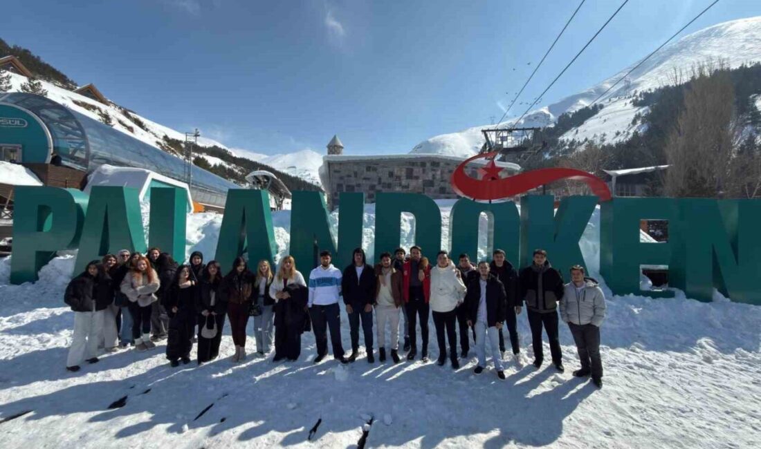 Aşkale Gençlik Merkezi tarafından yürütülen “Bir günde bir bilenle Erzurum’u