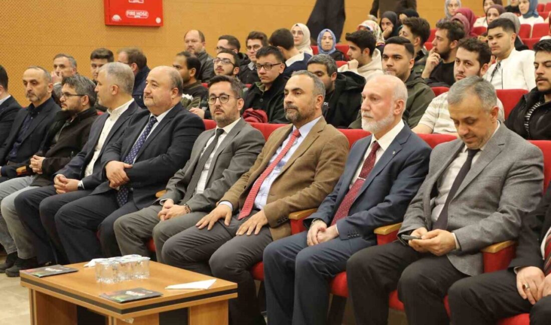 Bartın Üniversitesinde (BARÜ) düzenlenen yarışmada öğrenciler Kur’an-ı Kerim’i güzel okuma