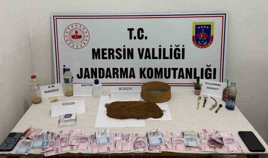 Mersin’in Anamur ilçesinde uyuşturucu madde ticareti yapan şüpheli jandarma ekipleri