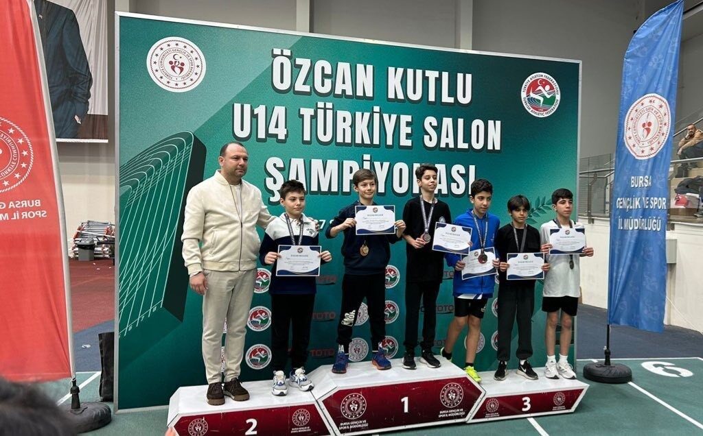 Bilecikli sporcu Yusuf Ata Moralı, uzun atlamada Türkiye 2’ncisi oldu.