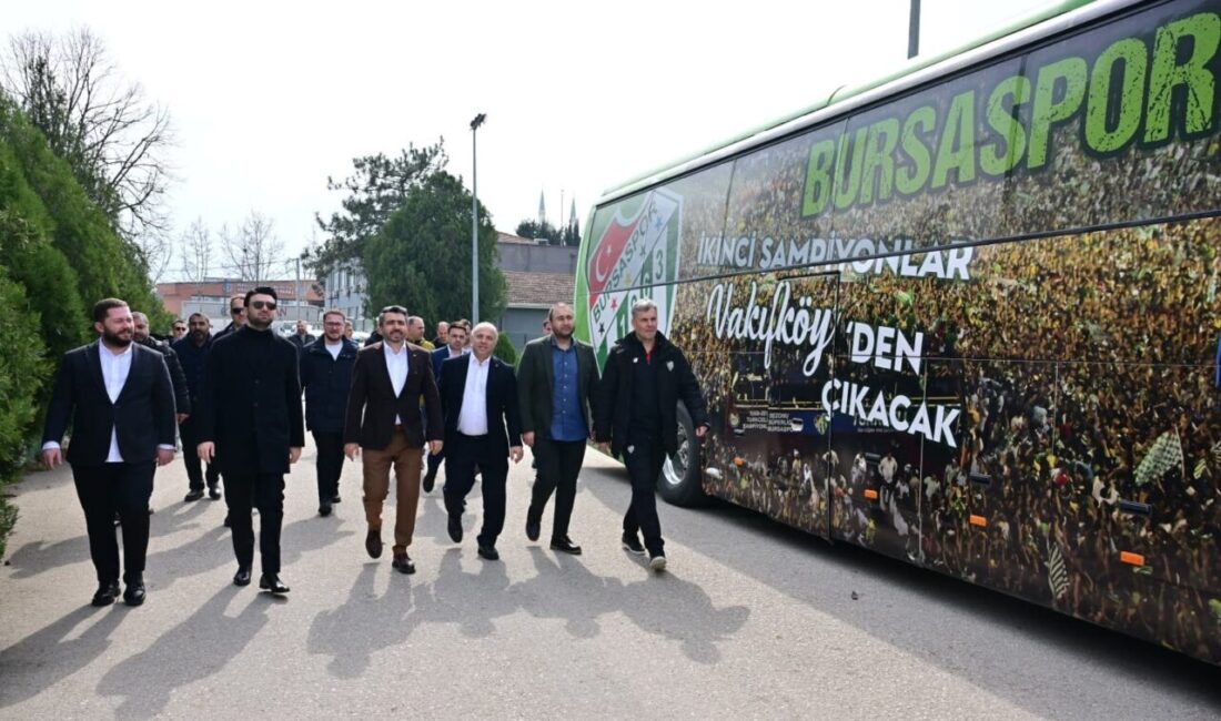 Vakıfköy Orhan Özselek Tesisleri’nde incelemelerde bulunan Yıldırım Belediye Başkanı Oktay