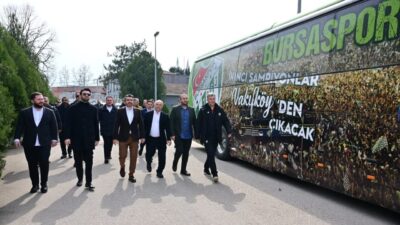 Vakıfköy Orhan Özselek Tesisleri’nde incelemelerde bulunan Yıldırım Belediye Başkanı Oktay