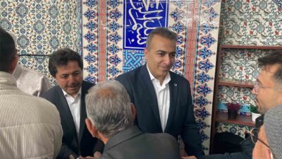 Karaman Valisi Hayrettin Çiçek ve il protokolü bayram namazı sonrası