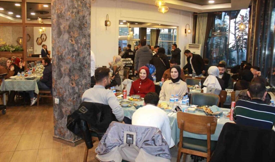 Siirt Valisi ve Belediye Başkan Vekili Dr. Kemal Kızılkaya ve