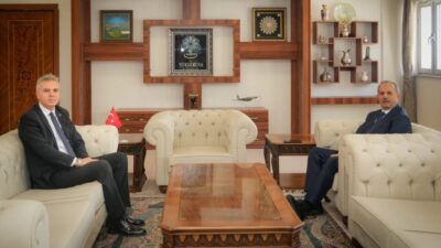 Hakkari Valisi İbrahim Taşyapan, tanışma ve inceleme ziyaretleri kapsamında Yüksekova