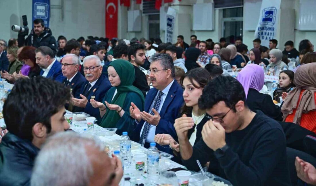 Eskişehir Valisi Dr. Erdinç Yılmaz, Eskişehir Sanayi Odası (ESO) Başkanlığı