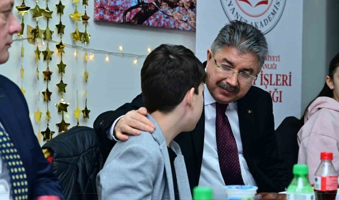 Eskişehir Valisi Dr. Erdinç Yılmaz, Aile ve Sosyal Hizmetler İl