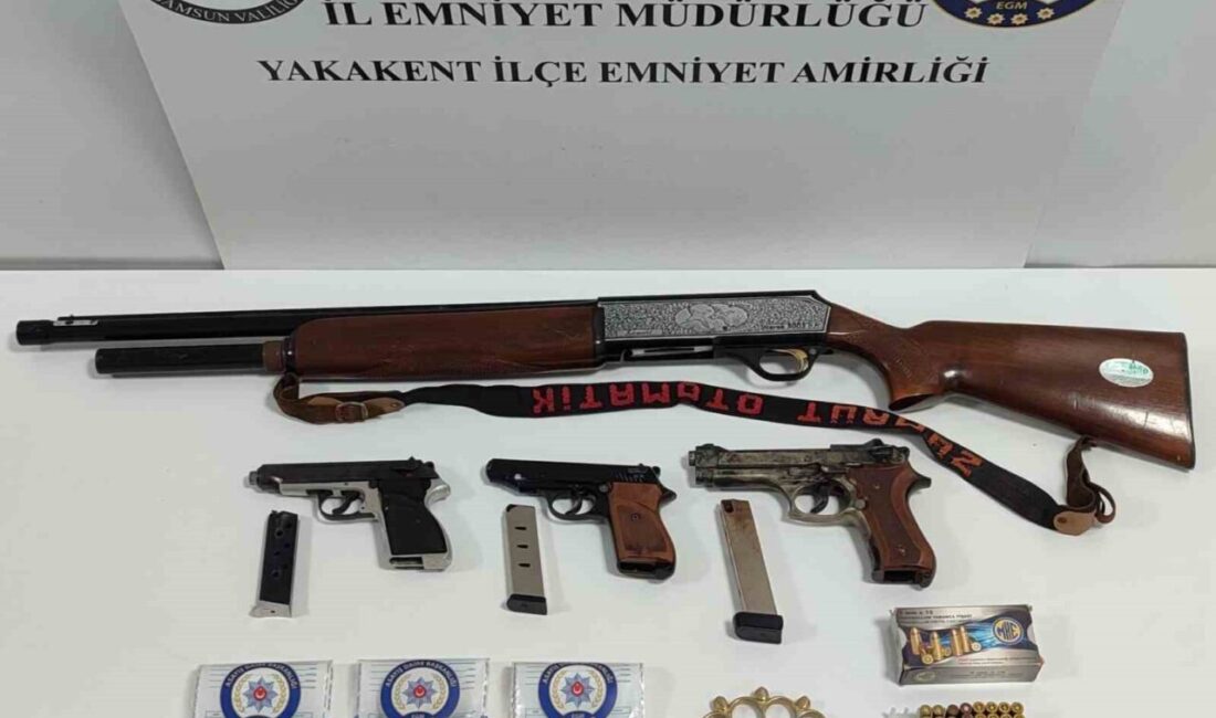 Samsun’un Yakakent ilçesinde düzenlenen uyuşturucu ve silah operasyonunda 2 şüpheli