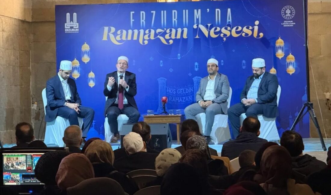 Erzurum’da Ramazan Neşesi etkinlikleri kapsamında düzenlenen “Vahyin Sesi-Kur’an Ziyafeti” programı,