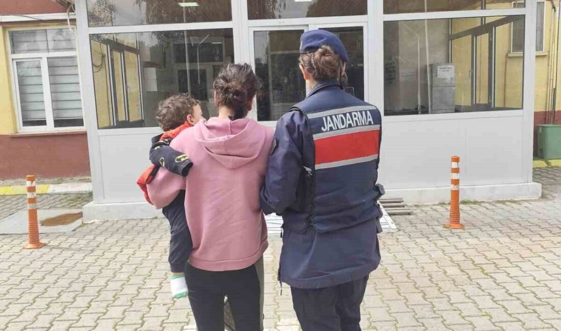 Aydın’da 7 ayrı suçtan aranan 40 yaşındaki kadın, jandarma ekiplerince