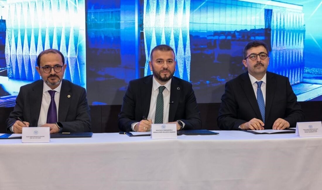 Arnavutköy Belediyesi ile Yıldız Teknik Üniversitesi iş birliğinde kurulacak Teknopark