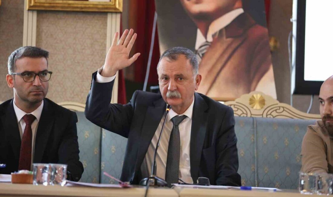 Yunusemre Belediye Meclisi, Belediye Başkanı Semih Balaban başkanlığında yapılan toplantıda