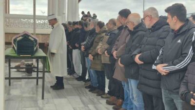 Esenyurt’ta özel bir hastanede yüz gerdirme ameliyatı sonrasında fenalaşarak hayatını